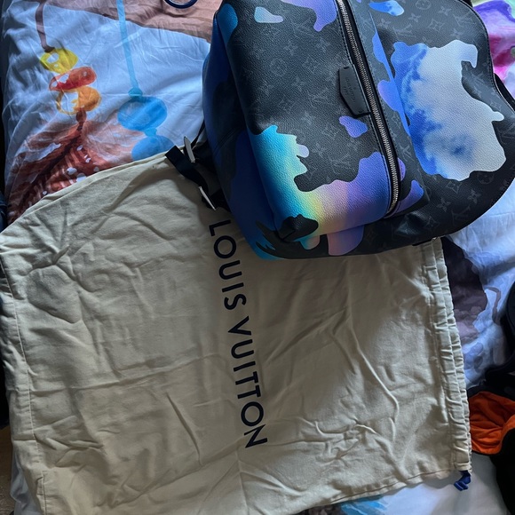 Men’s LV backpack sunrise monogram eclipse - Picture 4 of 4